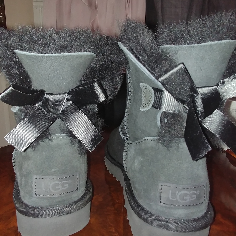 UGG Boots....Never Worn